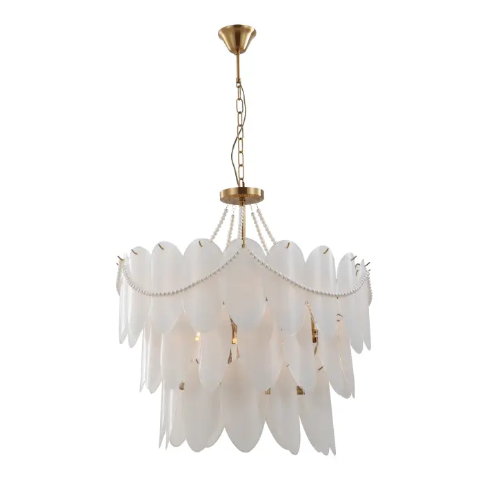 ပုလဲနှင့်အတူ 3-tier စပျစ်သီးကိုဇိမ်ခံဇိမ်ခံ chandelier