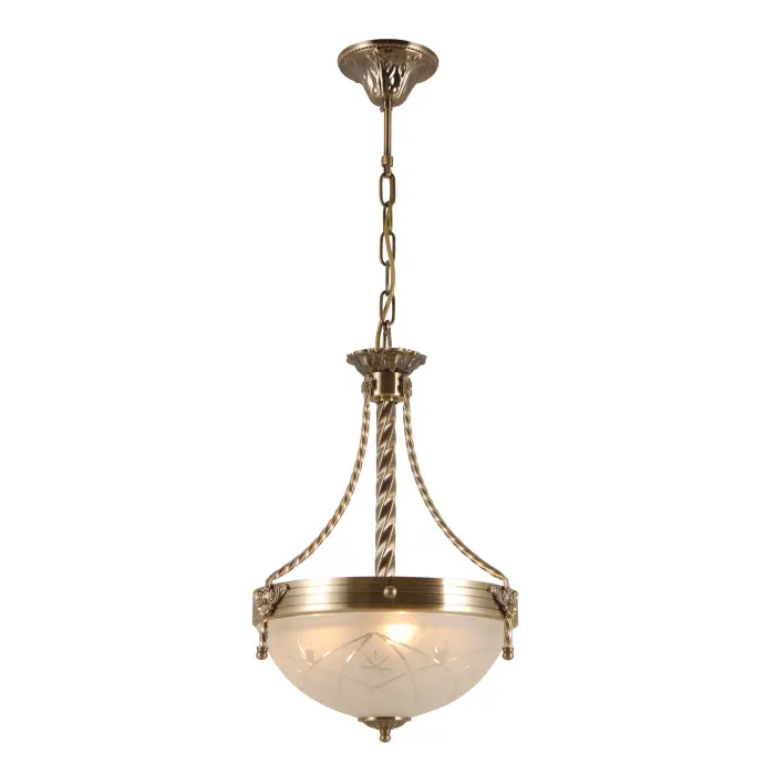 ကြေးနီပြီးအောင်လက်ဖြင့်လက်ဖြင့်ထုထည် retro chandelier